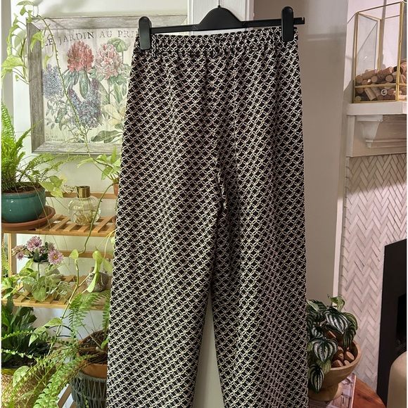 H&M black patterned pants - Picture 4 of 7